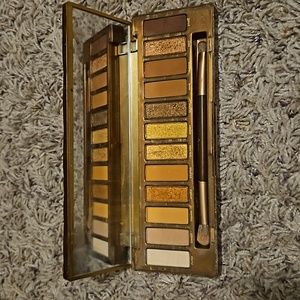 Urban Decay Naked Honey Eyeshadow Palette